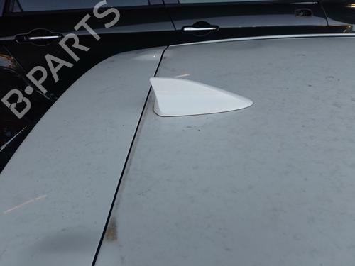 Used Antenna/Base Antenna/Base MAZDA 2 Hatchback (DL, DJ) 1.5 SKYACTIV-G (90 hp) 33469582 33469582