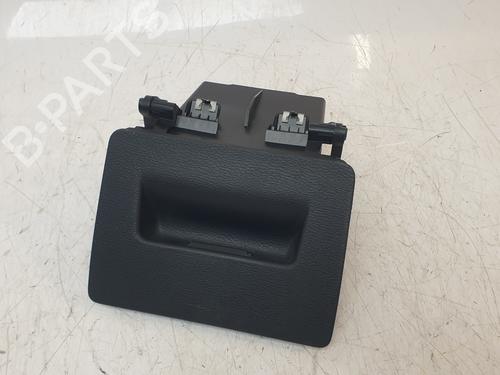 Used Glove box BMW X1 (F48) sDrive 18 d (150 hp) 29424727