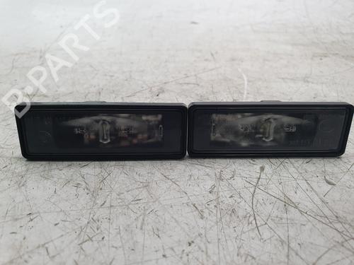 Nummerpladelys INFINITI Q50 50 Hybrid (364 hp) 31832225