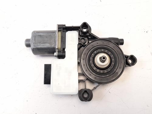Used Right rear window motor VW GOLF VII (5G1, BQ1, BE1, BE2) 2.0 TDI (150 hp) 9212373