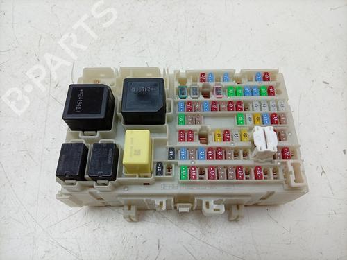 Used Fuse box Fuse box 38263663 38263663