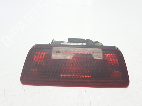 Used Rear center light NISSAN JUKE (F15) [2010-2019]  10978773