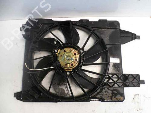 Used Radiator fan RENAULT MEGANE II Saloon (LM0/1_) 1.9 dCi (LM0G, LM1G, LM2C) (120 hp) 241257