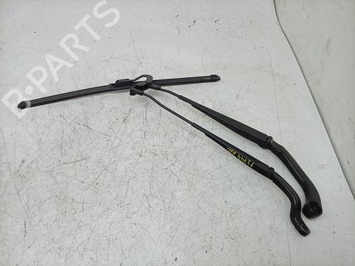 Used Front windshield wiper arm Front windshield wiper arm DACIA SPRING EV (B6M1) (45 hp) 39962918 39962918
