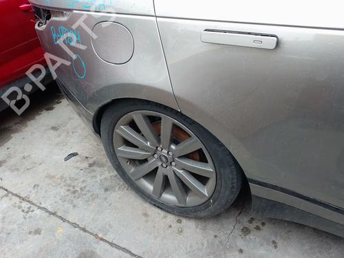 Used Right rear steering knuckle Right rear steering knuckle LAND ROVER RANGE ROVER VELAR (L560) 2.0 P300 Si4 4x4 (300 hp) 33272450 33272450