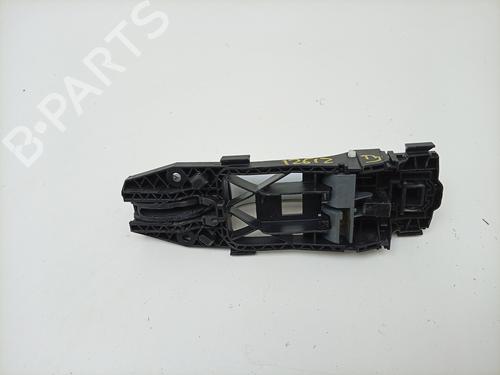 Used Rear right exterior door handle Rear right exterior door handle VW POLO VI (AW1, BZ1, AE1) 1.0 TSI (95 hp) 37200023 37200023