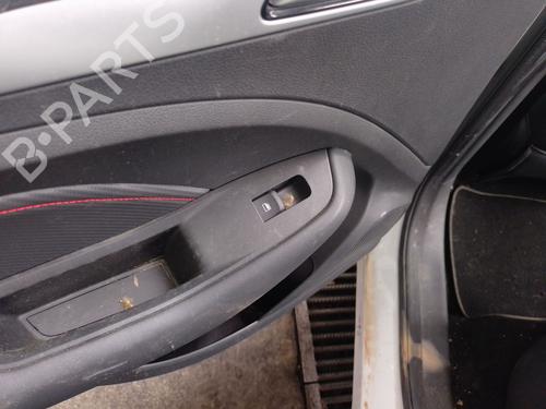 left-rear-window-switch-mg-mg-zs-suv-azs1-2017-34194613 main image