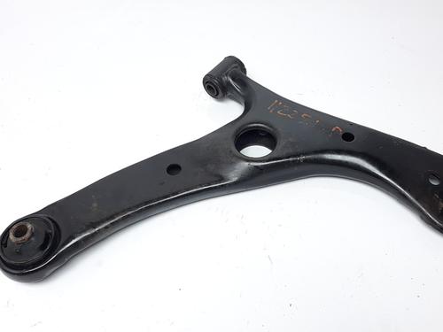 Used Right front suspension arm TOYOTA RAV 4 II (_A2_) [2000-2005]  12349682