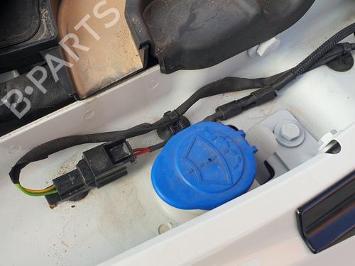 Used Windscreen washer tank LAND ROVER RANGE ROVER EVOQUE (L538) [2011-2019]  15255868
