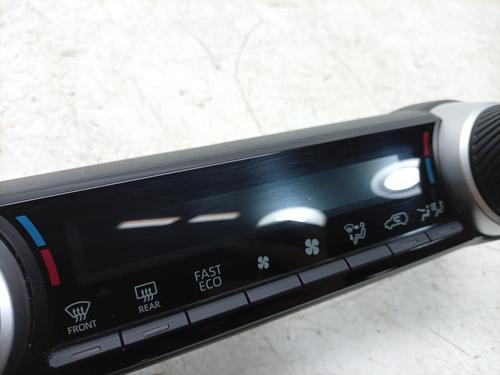 Climate control TOYOTA RAV 4 V (_A5_, _H5_) 2.5 Hybrid AWD (AXAH54) | BP37494618I5 - Image 4