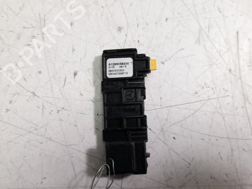 Commutateur MERCEDES-BENZ GL-CLASS (X166) GL 350 CDI / BlueTec 4-matic (166.823, 166.824) (258 hp) 30853501