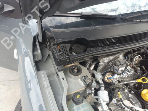 Used Windscreen washer tank DACIA SANDERO III 1.0 TCe LPG (91 hp) 29175130