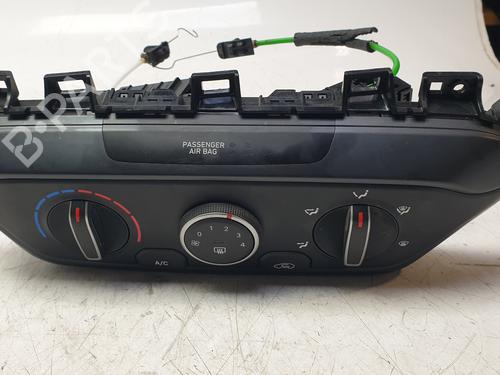 Commande Chauffage HYUNDAI i20 III (BC3, BI3) 1.0 T-GDI (101 hp) 32722594