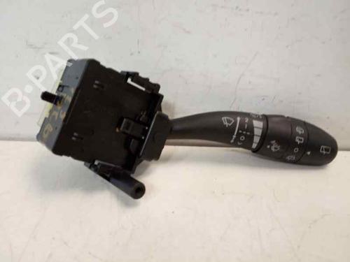 Used Steering column stalk HYUNDAI i30 Estate (FD) 1.6 CRDi (90 hp) 5251194