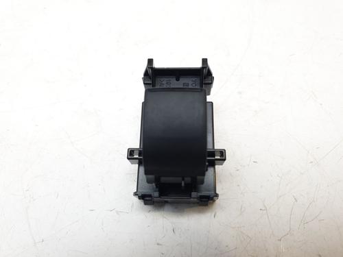 Used Left rear window switch TOYOTA YARIS CROSS (MXP_) 1.5 Hybrid (MXPJ10) (116 hp) 25292861