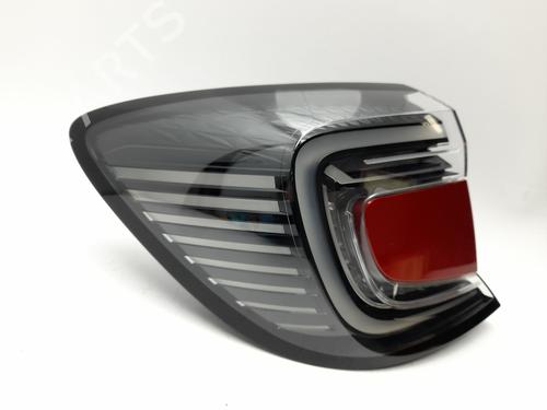 Used Left taillight Left taillight RENAULT CAPTUR II (HF_) E-TECH 160 (158 hp) 33628861 33628861