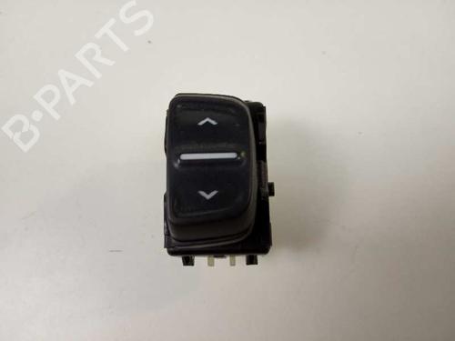 Used Right rear window switch DACIA SANDERO II [2012-2025]  2497533