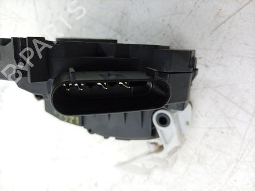 front-right-lock-ford-transit-courier-b460-box-bodympv-2014-37458134 main image
