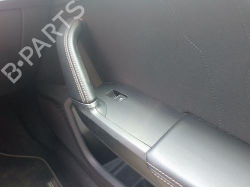 Comutador vidro frente direito Comutador vidro frente direito CUPRA FORMENTOR (KM7, KMP) 1.5 TSI (150 hp) 36562188 36562188