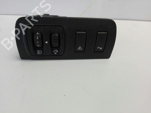 Used Switch RENAULT MEGANE III Hatchback (BZ0/1_, B3_) 1.5 dCi (BZ09, BZ0D, BZ1W, BZ29, BZ14) (110 hp) 2549055
