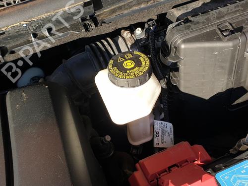 Used Brake master cylinder RENAULT KADJAR (HA_, HL_) [2015-2025]  17096879
