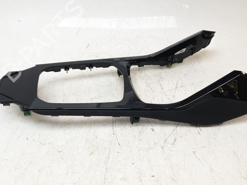 Andre BMW 1 (F40) 118 d | BP30201094O1