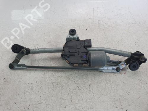 Used Front wiper motor Front wiper motor AUDI A3 (8V1, 8VK) 1.6 TDI (115 hp) 32067868 32067868