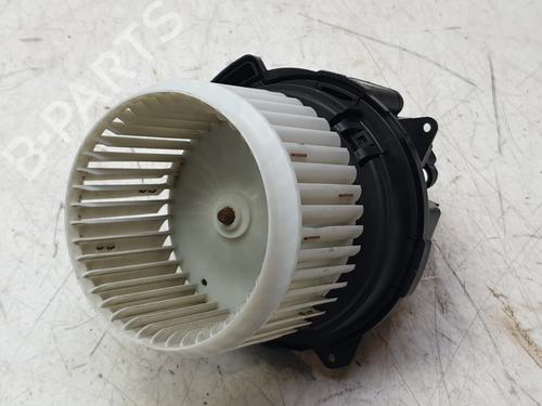 Used Heater blower motor Heater blower motor RENAULT CAPTUR II (HF_) TCe 90 (HFM6) (91 hp) 32868006 32868006