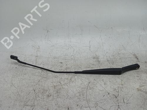 front-windshield-wiper-arm-seat-ateca-kh7-khp-2016-24806607 main image