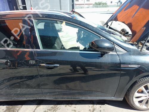Dør høyre foran Dør høyre foran RENAULT MEGANE IV Grandtour (K9A/M/N_) 1.3 TCe 140 (K9NB) (140 hp) 33618289 33618289