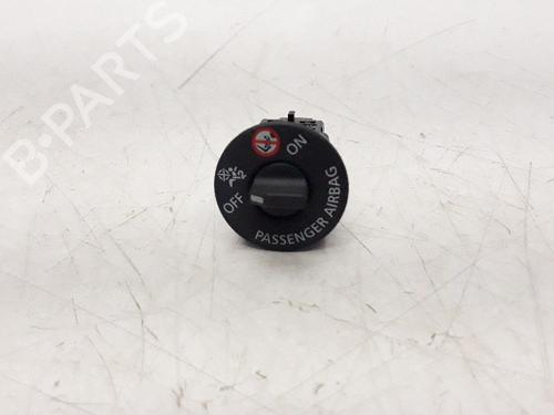 Spak kontakt RENAULT CLIO IV Grandtour (KH_) 1.5 dCi 90 (KHN3, KHN4) (90 hp) 10294232