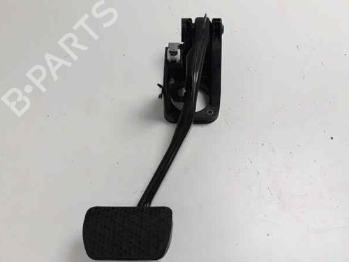 Used Break pedal MERCEDES-BENZ CLA Coupe (C117) CLA 200 CDI / d (117.308) (136 hp) 8782162
