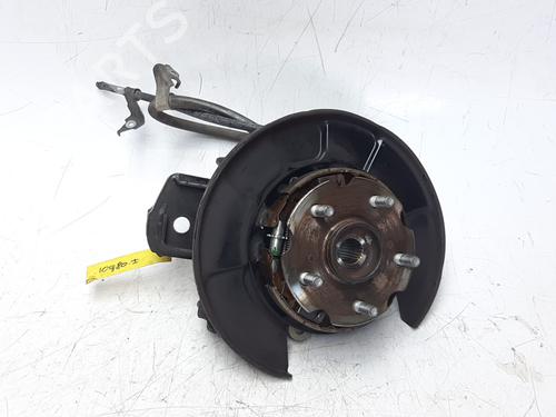 Used Left rear steering knuckle TOYOTA RAV 4 III (_A3_) [2005-2014]  11358176