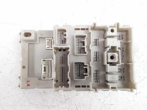 Used Fuse box TOYOTA RAV 4 II (_A2_) [2000-2005]  13095735