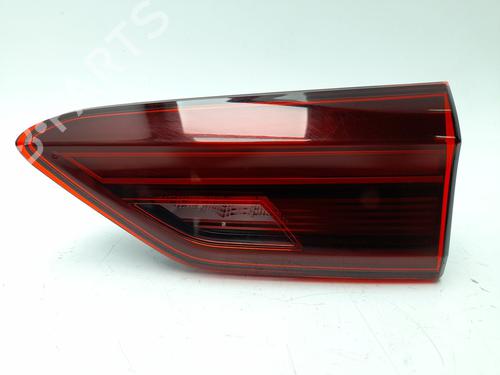 Used Right tailgate light VW POLO VI (AW1, BZ1, AE1) 1.0 TSI (95 hp) 32498885