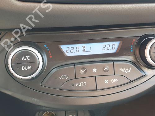Used Climate control TOYOTA YARIS (_P13_) [2010-2020]  22430229