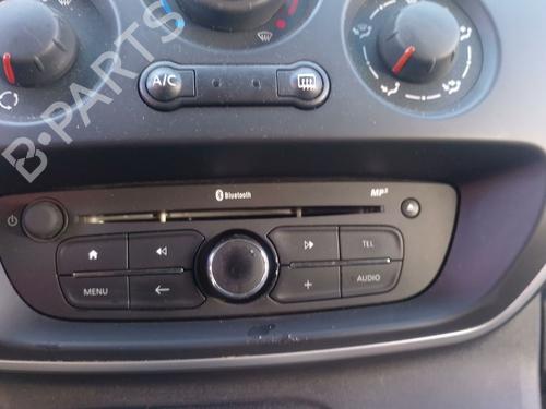 Used Radio Radio RENAULT KANGOO / GRAND KANGOO II (KW0/1_) 1.5 dCi 95 (KW16) (95 hp) 35946176 35946176