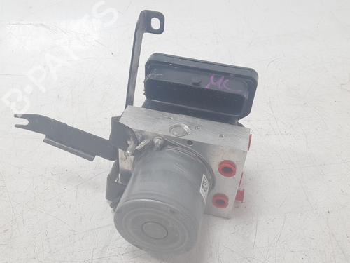 Used ABS pump ABS pump MERCEDES-BENZ CLA (C118) CLA 250 e (118.385) (218 hp) 23536938 23536938