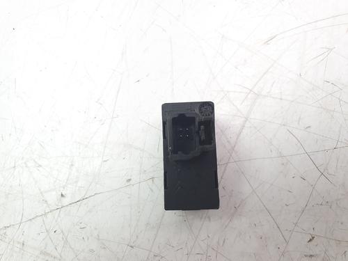 Left rear window switch PEUGEOT 407 (6D_) 2.0 HDi 135 (6DRHRH, 6DRHRE, 6DRHRG, 6DRHRJ) | BP29432939I29 