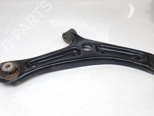 Used Right front suspension arm FORD ECOSPORT 1.0 EcoBoost (125 hp) 21595528