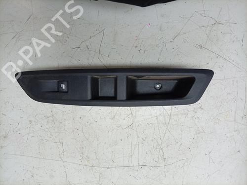 Used Right front window switch Right front window switch 31706553 31706553