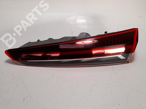 Used Right tailgate light Right tailgate light RENAULT CAPTUR II (HF_) LPG (HFMT) (101 hp) 10193882 10193882