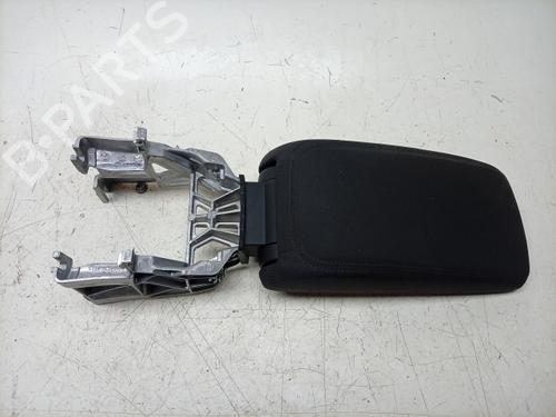 armrest-center-console-audi-a3-sportback-8va-8vf-16-tdi-8v0864207e-2012-2013-2014-2015-2016-2017-2018-2019-2020-2021-22221419 main image