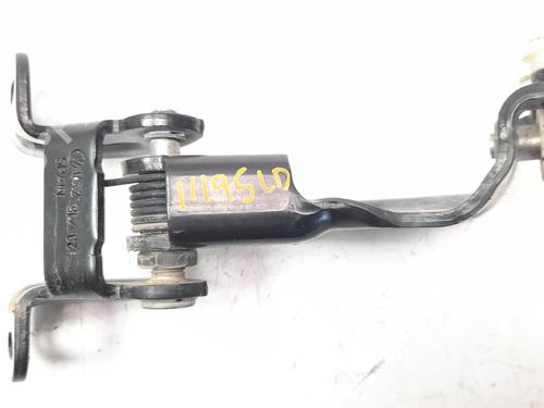 Used Hinge/Door check strap VW SHARAN (7N1, 7N2) 2.0 TDI (184 hp) 16982578