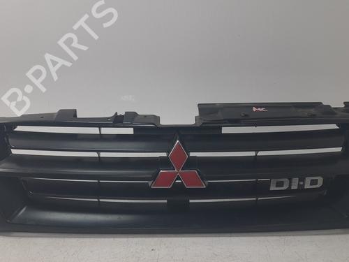 Used Grille MITSUBISHI PAJERO III (V7_W, V6_W) 3.2 Di-D (V68W, V78W) (165 hp) 31599228