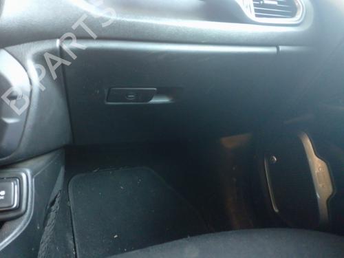 Porta-luvas Porta-luvas JEEP RENEGADE SUV (BU, B1, BV) 1.6 CRD (120 hp) 34646040 34646040