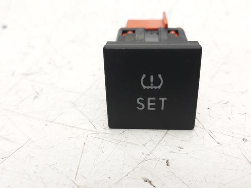 Used Switch VW SCIROCCO III (137, 138) [2008-2017]  13747705