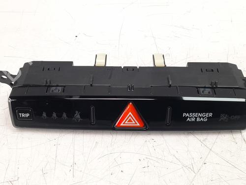 Used Warning switch HYUNDAI i20 I (PB, PBT) [2008-2015]  10648394