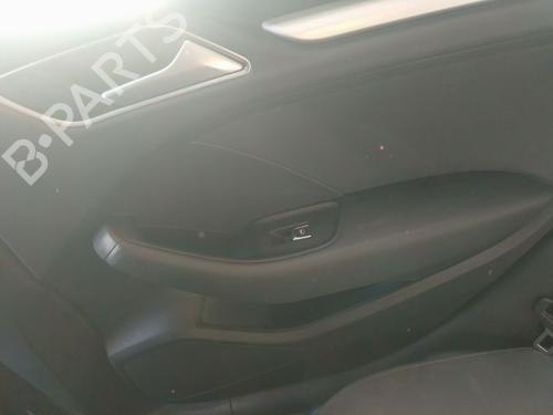 Used Right rear window switch Right rear window switch AUDI A3 Sportback (8VA, 8VF) 1.6 TDI (105 hp) 40021084 40021084