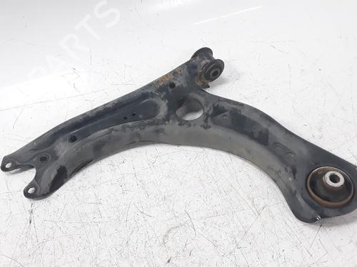 Used Left front suspension arm RENAULT SCÉNIC II (JM0/1_) [2003-2010]  13618209